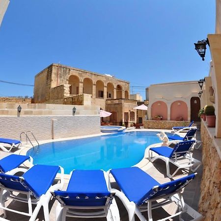 Mikiel U Rosa Holiday Farmhouse With Large Private Pool Zebbug  Extérieur photo