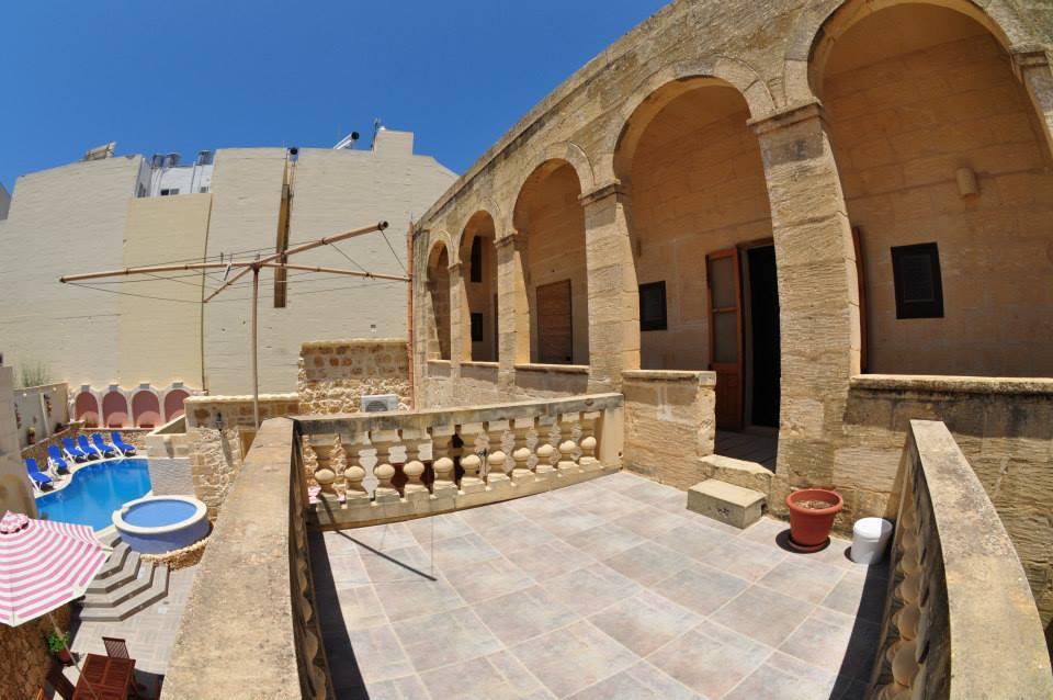 Mikiel U Rosa Holiday Farmhouse With Large Private Pool Zebbug  Extérieur photo